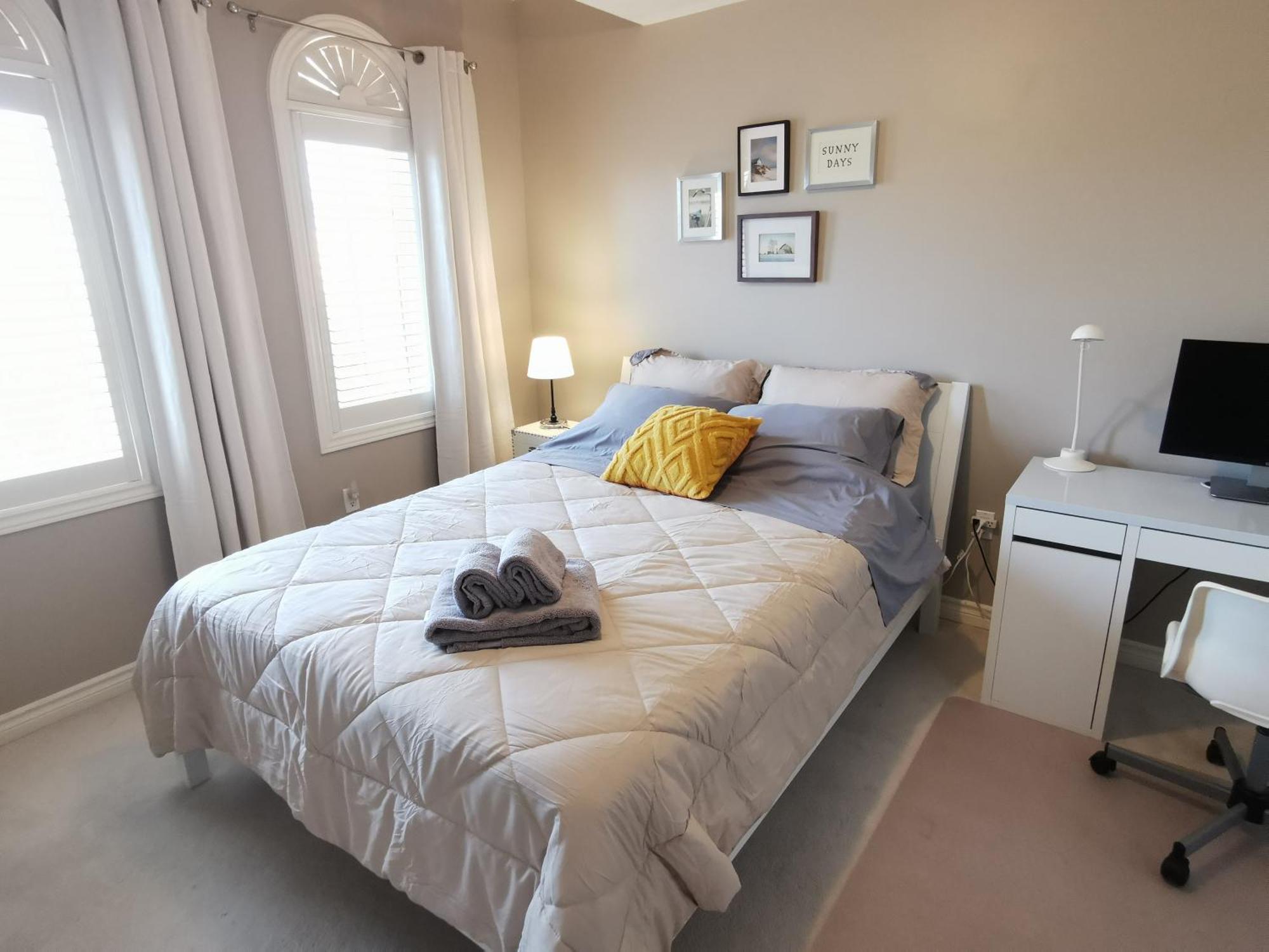 4 Bedroom 3 Washroom Charming Home In Markham With Warm Cozy Vibe Esterno foto