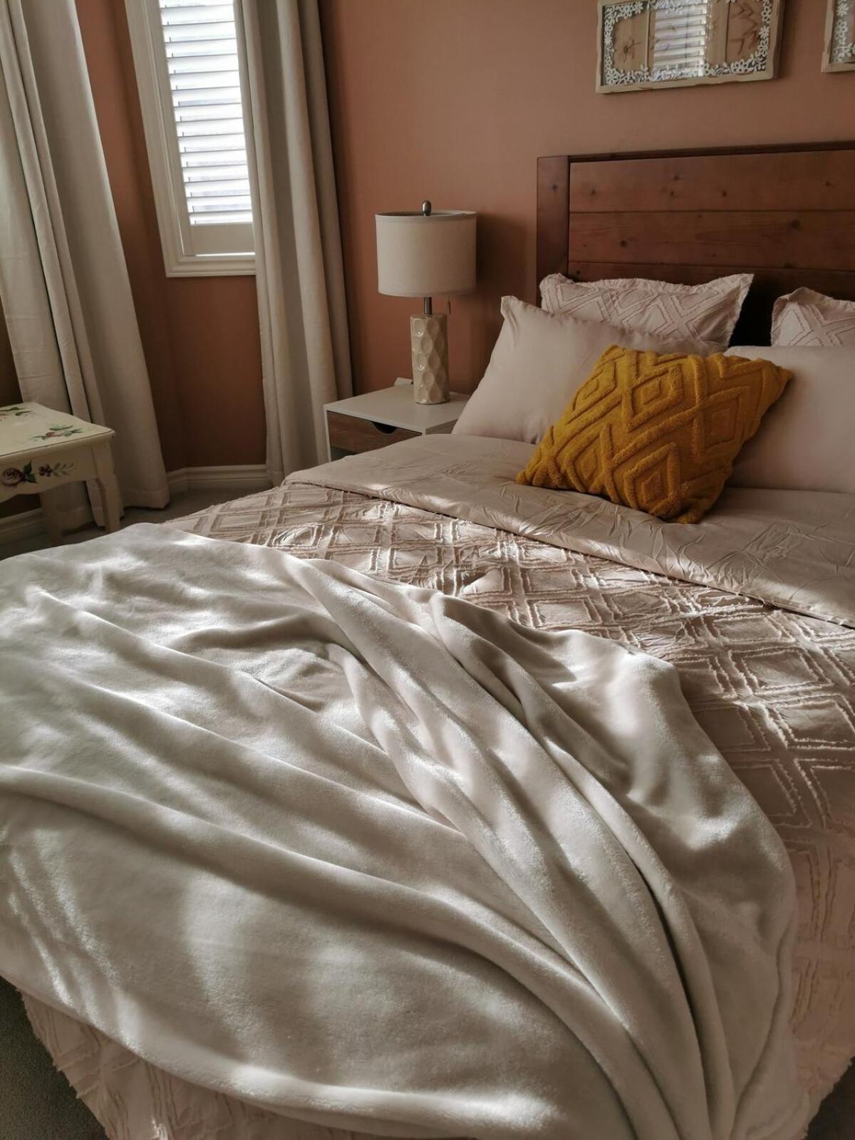 4 Bedroom 3 Washroom Charming Home In Markham With Warm Cozy Vibe Esterno foto